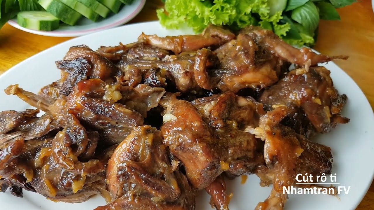 C&Uacute;T R&Ocirc; TI Nước dừa c&aacute;ch l&agrave;m nhanh, dễ tại nh&agrave; ăn cơm hoặc l&agrave;m mồi nhắm si&ecirc;u ngon |Nhamtran FV