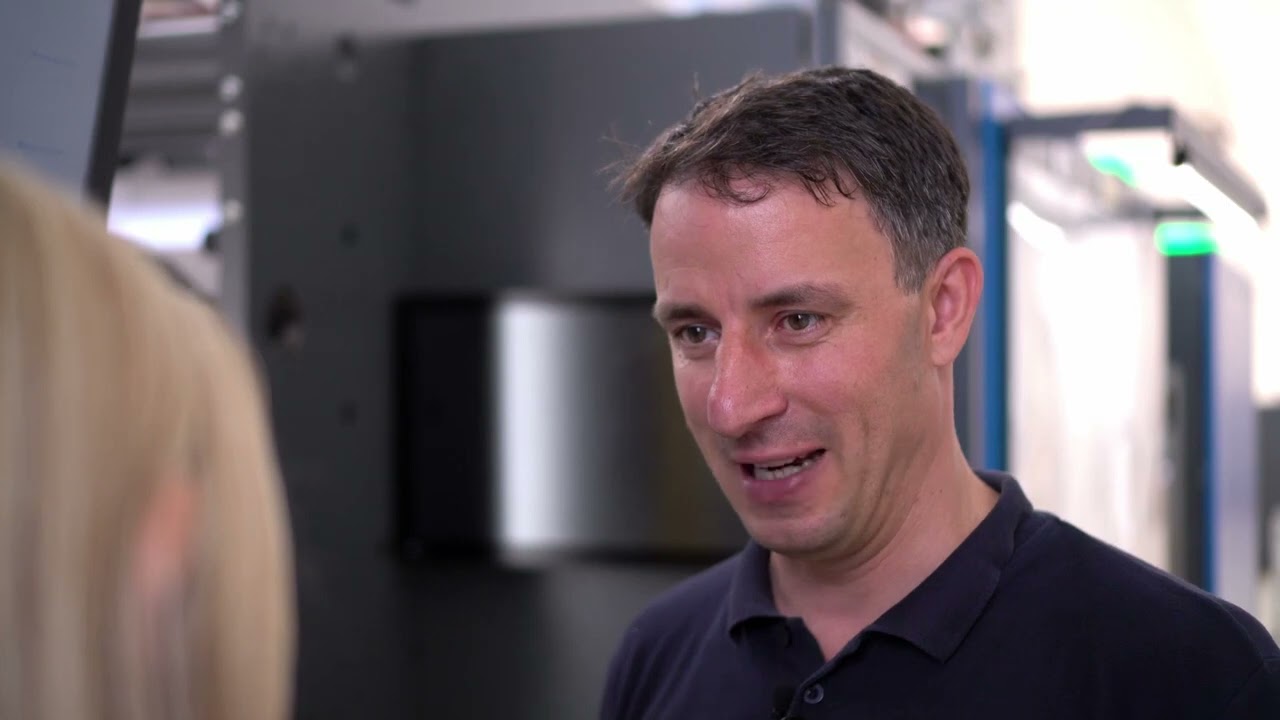 CorasNews Soma. Impressora Flexo troca serviço sem operadores experientes. Changeover WIZARD