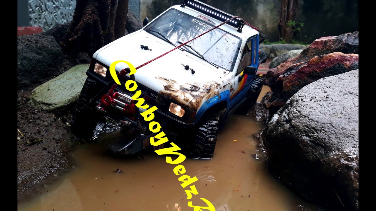 Toyota Hilux SR5 - Vaterra Ascender Rc Trucks #rc4wd #proline