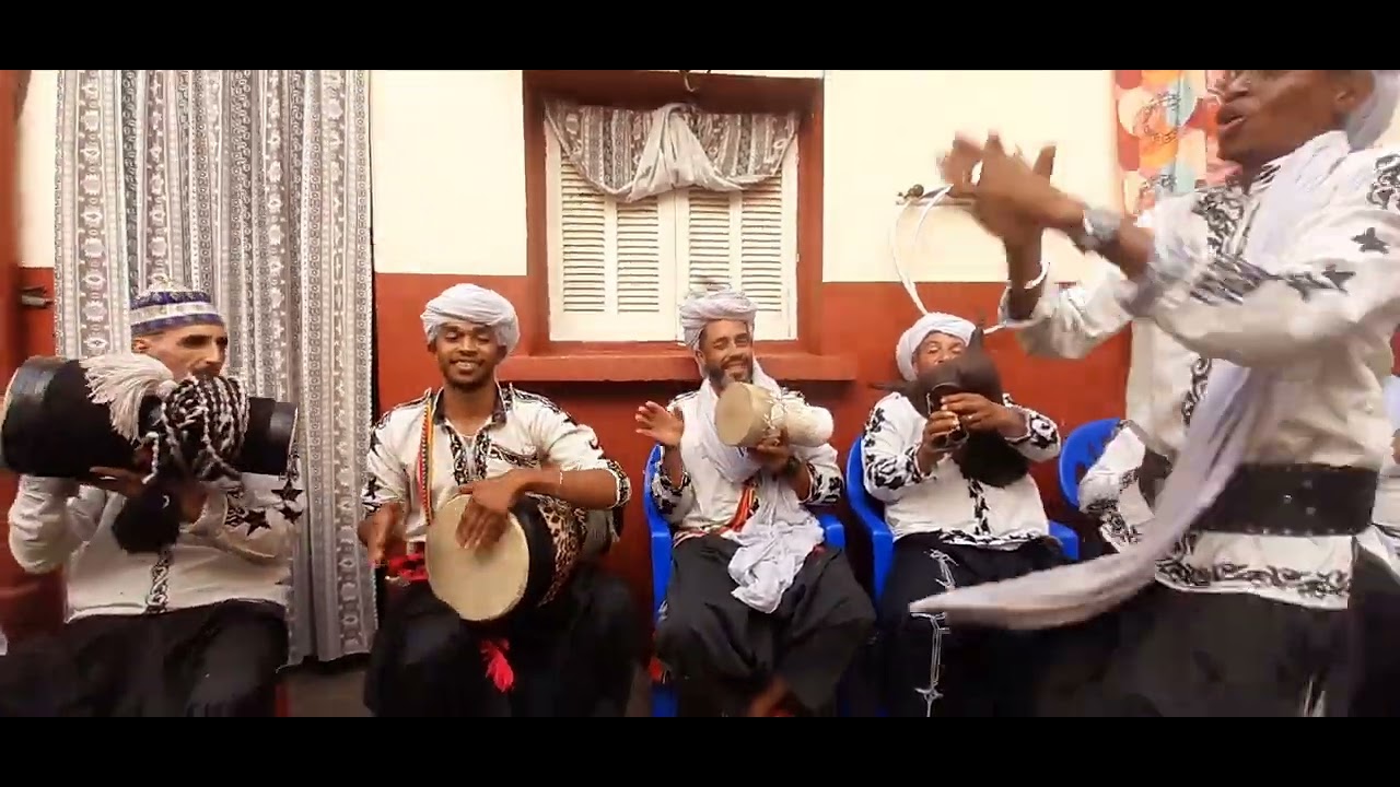 تفرج للأخير تطلع الزهوة 😍دير الكيتمان و استمتع 🥰  القعدة الزينة مع لبيض سيد الشيخ تيريقو وهران 😍