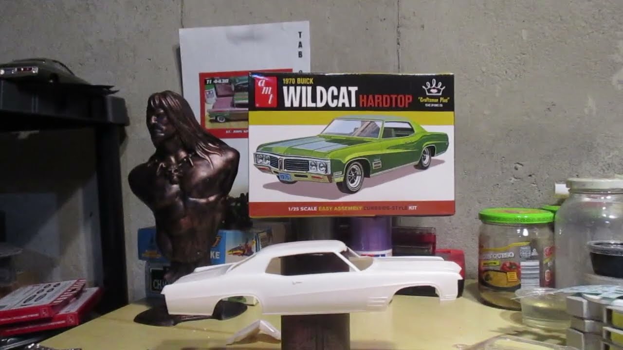 Plastic Models - 1/25 AMT 1970 Buick Wildcat Hardtop - Work In Progress #1