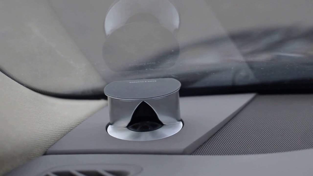 Bang & Olufsen  -Audi A8 D3 retrofit.