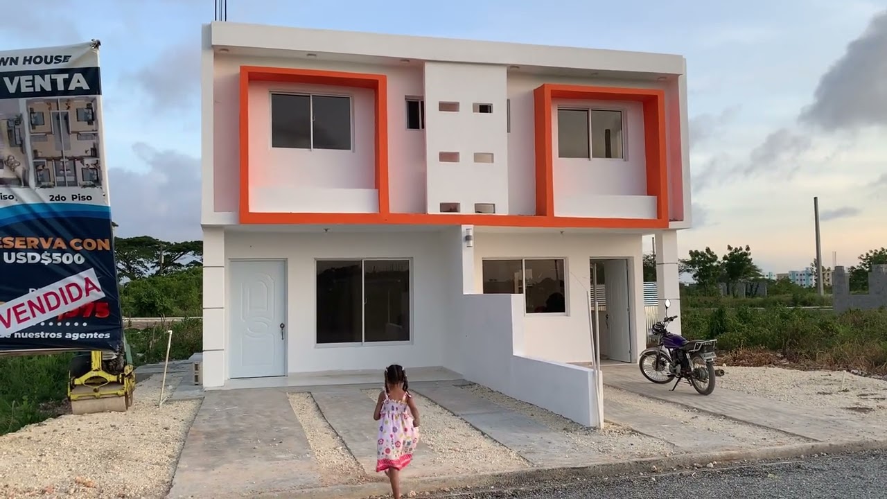Casas Económicas desde US$53,500 y Solares a RD$5,295 el precio por metro en Santo Domingo Este RD