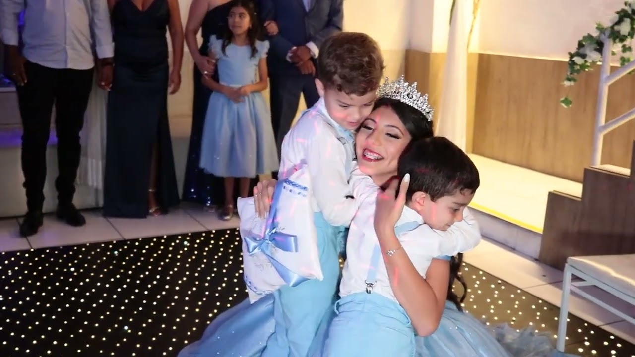 Teaser Lavínia 15 anos