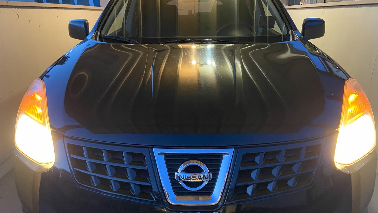 Como cambiar los FOCOS (bulbos) de las LUCES ALTAS y BAJAS en NISSAN ROGUE 2008-2013