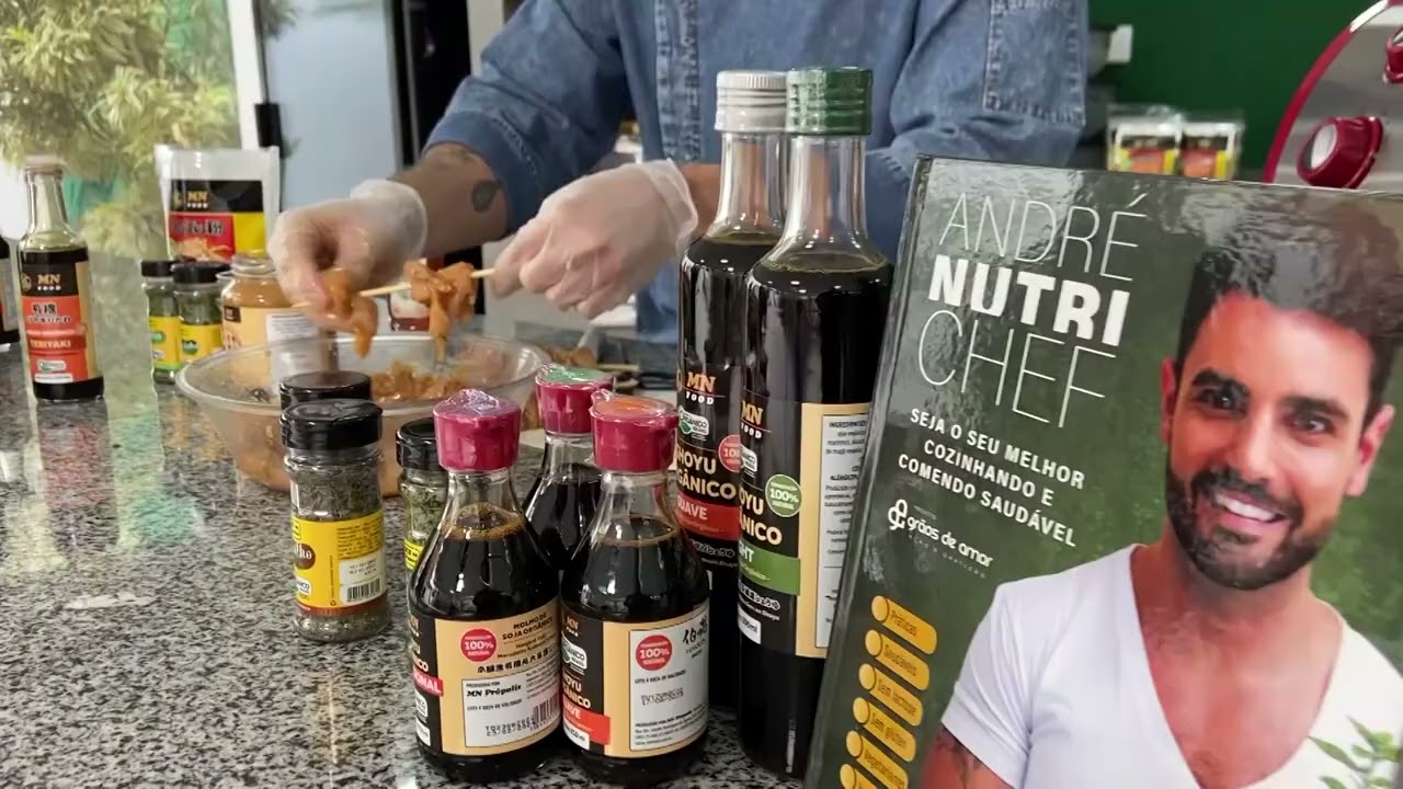 Frango thai ao molho de amendoim