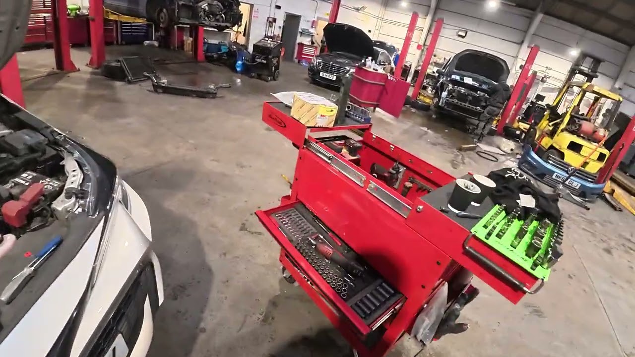 Egr cooler Toyota 1.8 hybryd corolla-chr-prius 4 część 1