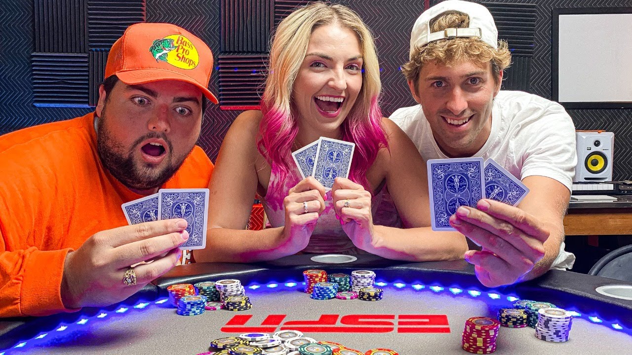 Playing Poker w/ Famous YouTubers: Capron, Rydel & Drage