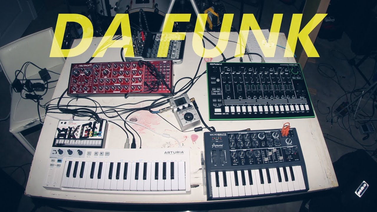 Daft Punk - Da Funk Live Hardware Cover (Neutron, TR8, Sample)
