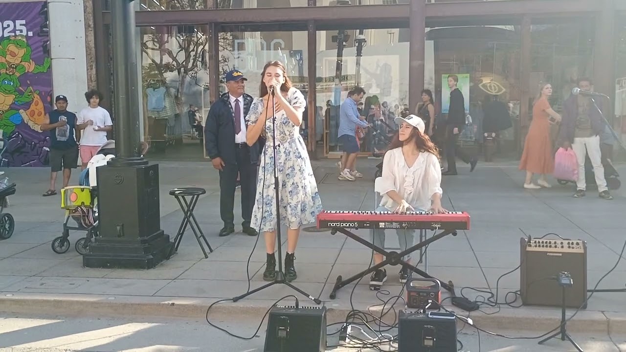 This Teen has a Beautiful Voice!