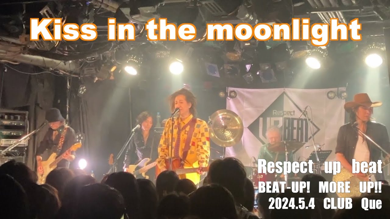Kiss in the moonlight (Respect up beat)