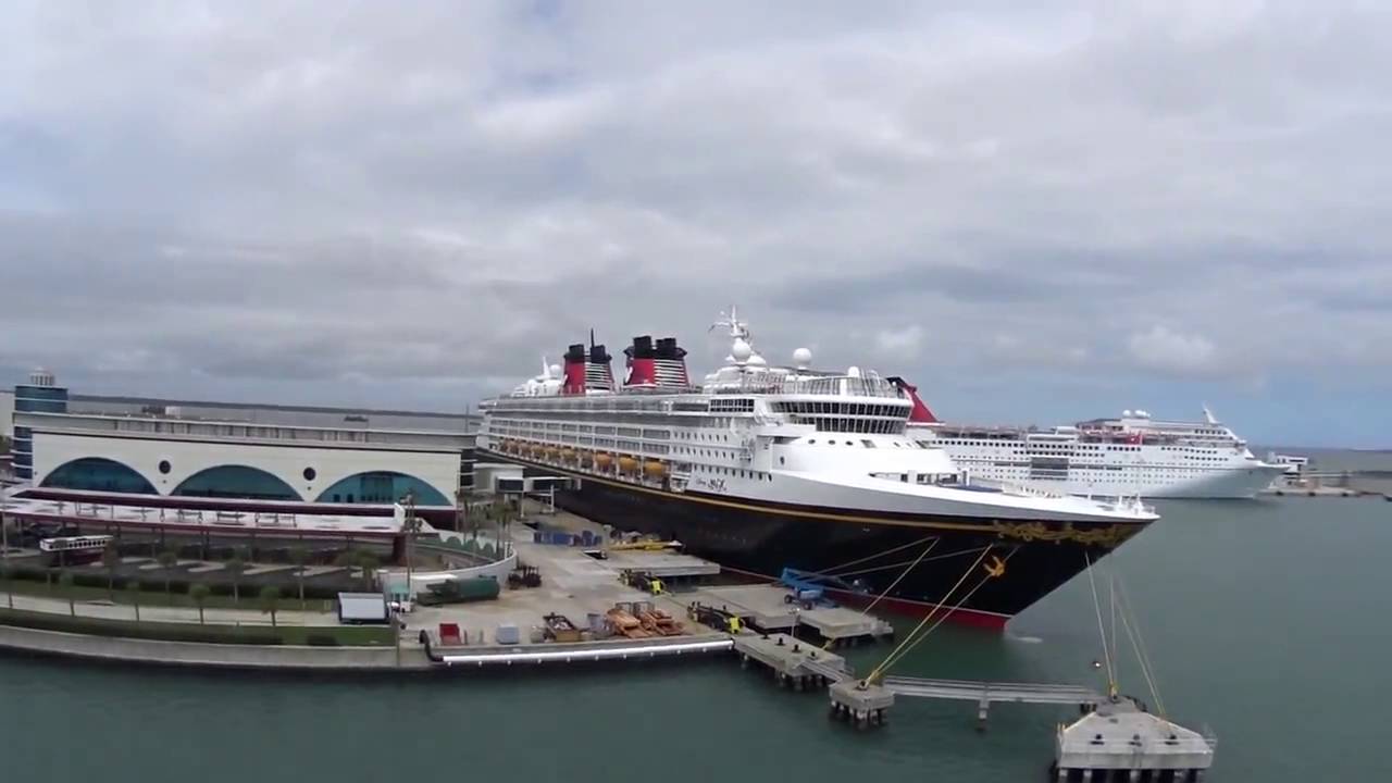 Carnival Liberty Room tour 7239 Ocean Suite with review