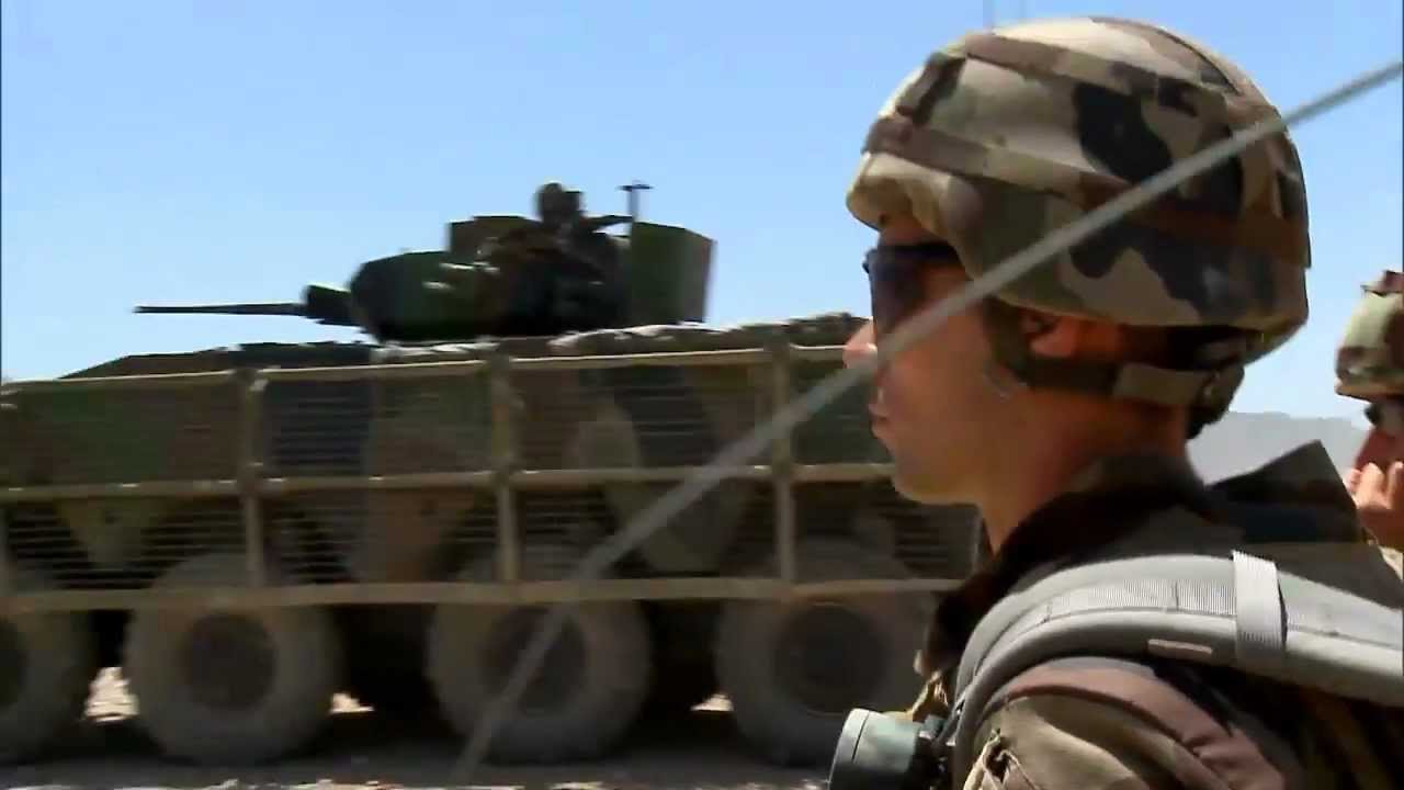 21/07/10 - Kaboul - Arrivée du Véhicule blindé de combat d'infanterie (VBCI) à Kaboul