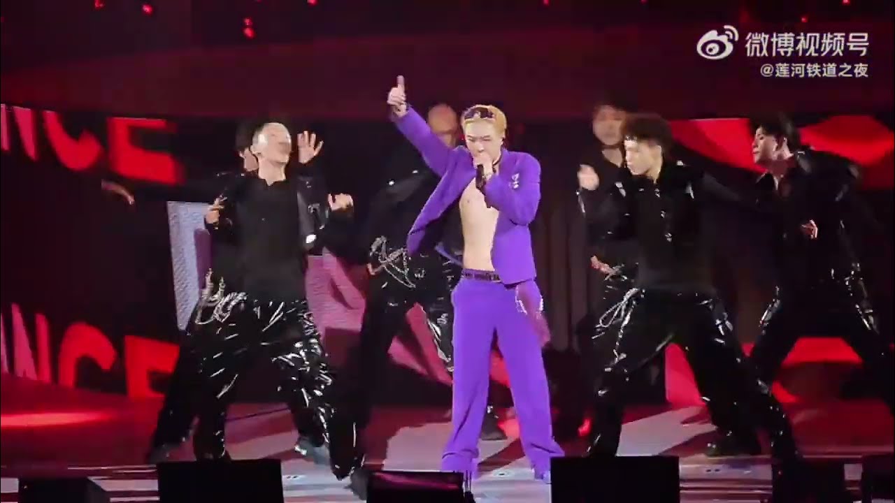 Lay Zhang 