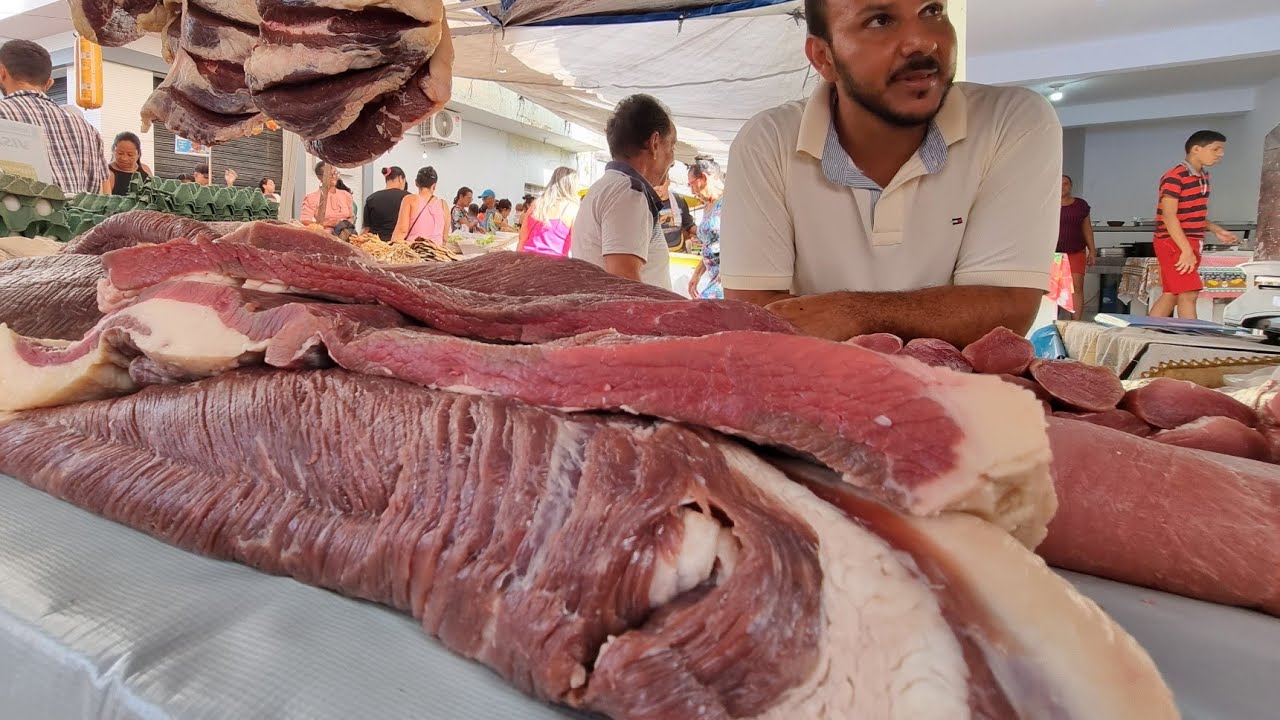 TEM FEIRA DE RUA NO BRASIL QUE PARECE SER COM AS DA ÍNDIA VEJA ESSA DE CATENDE-PE QUE É TRADIÇÃO
