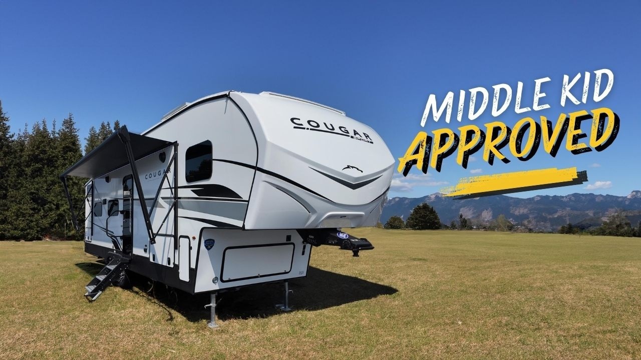 Who's taking the middle bunk? 2025 Keystone Cougar Sport 2700BH | RV Review