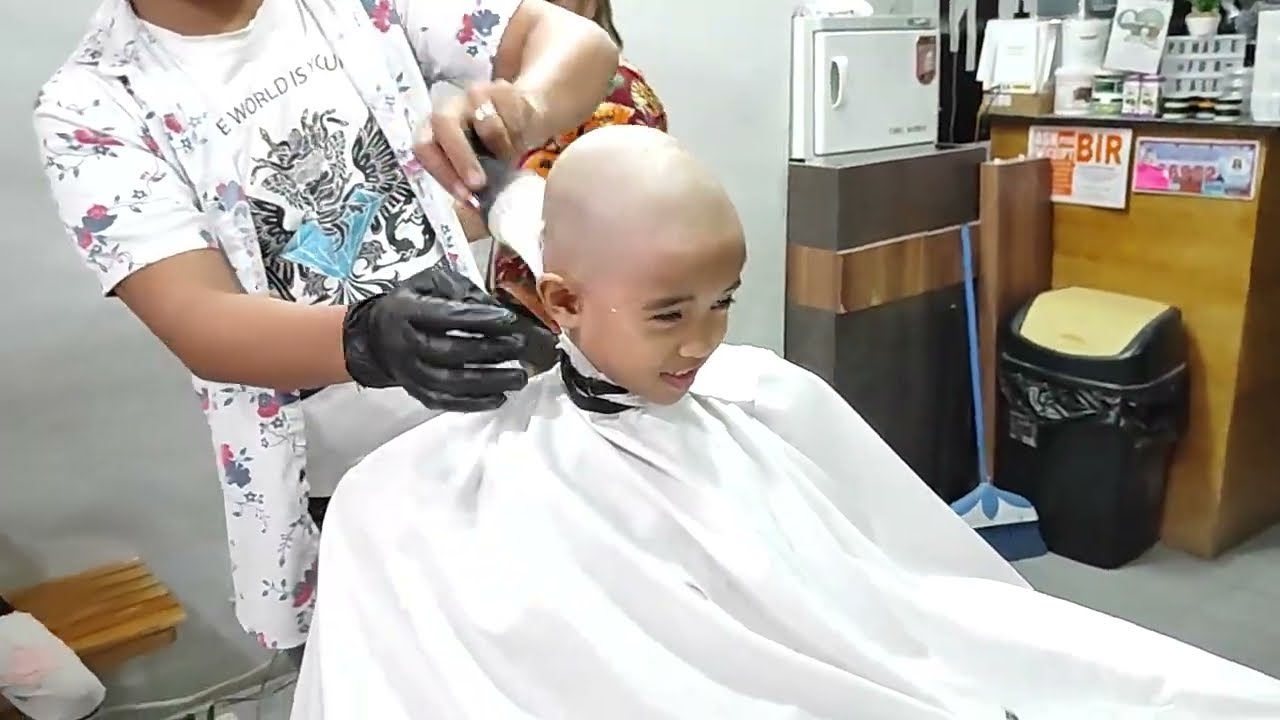 Claudin Kids Headshave