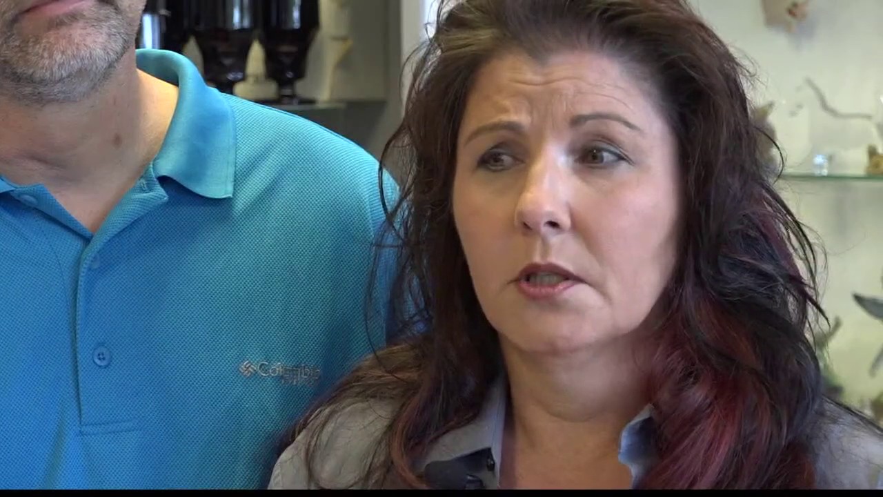 Woman charged with stealing from thrift store