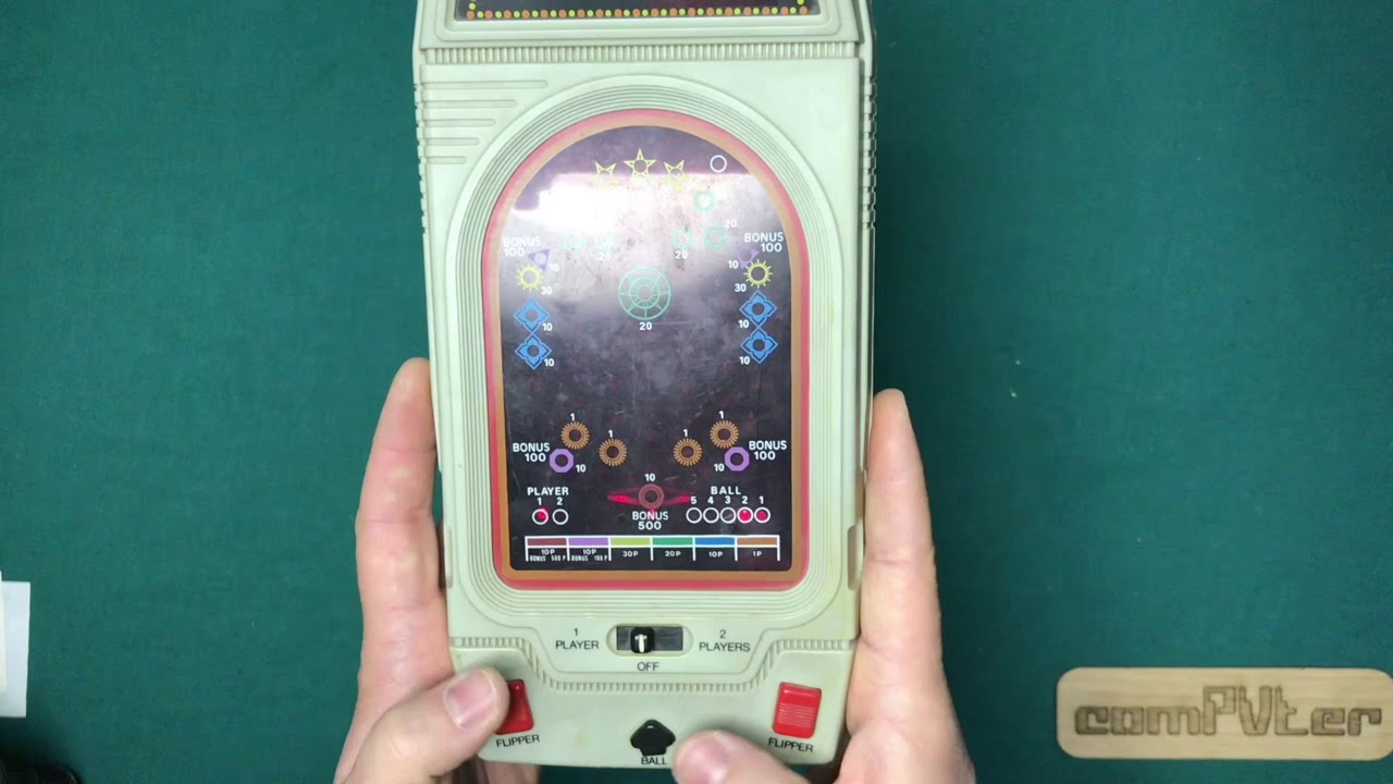 Giochi elettronici portatili - flipper