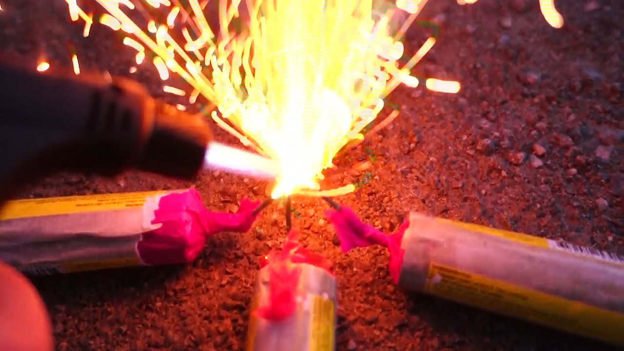 4 x SPINNER GIRL - Unique Pyrotechnic