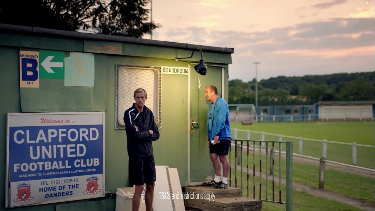 Peter Crouch  -  Virgin Media   'Team Boardroom'   (4/5)