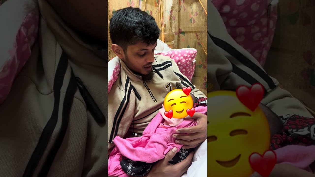 হটাৎ কে আসলো🥰