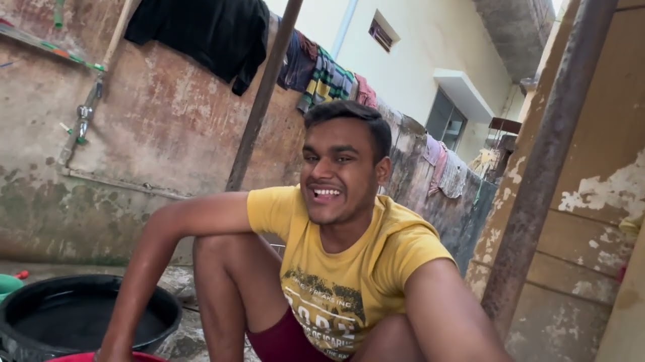 Kaam wali bai ne maari chutti 😰😭