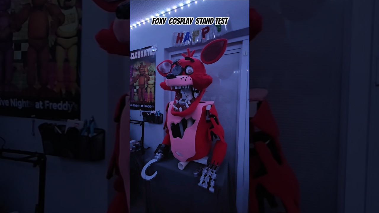 foxy Cosplay Stand Test 