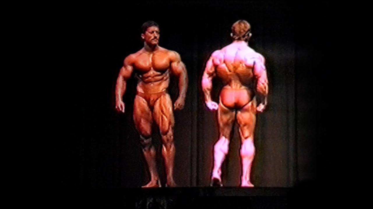 Kalman Szkalak – Posing Mr Universe 1982 London