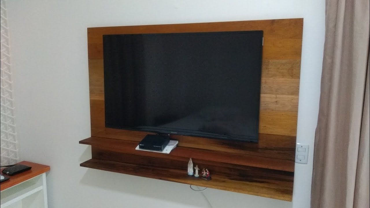 Painel de TV em madeira Louro Canela