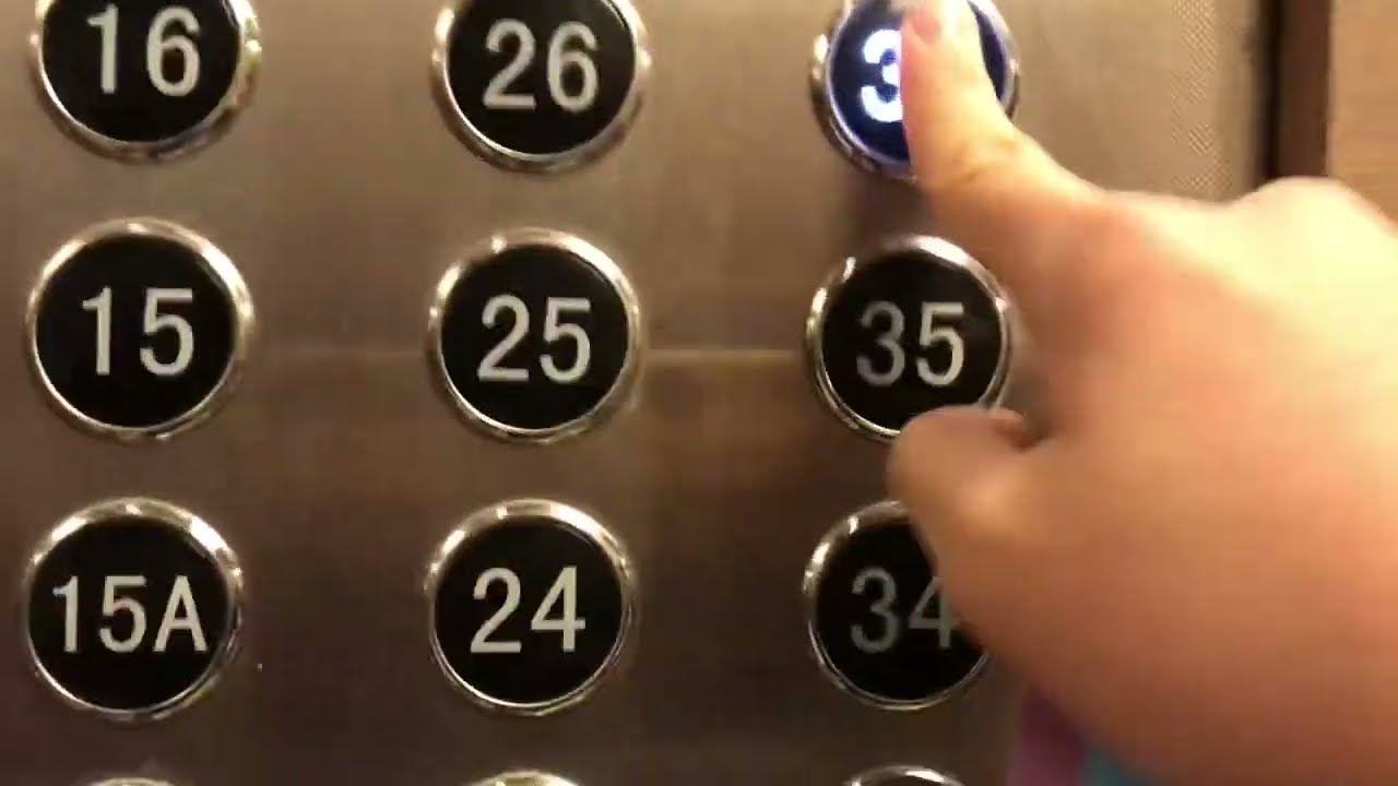2 Hitachi elevators at Tower S1 Vinhomes Skylake Mỹ Đình I