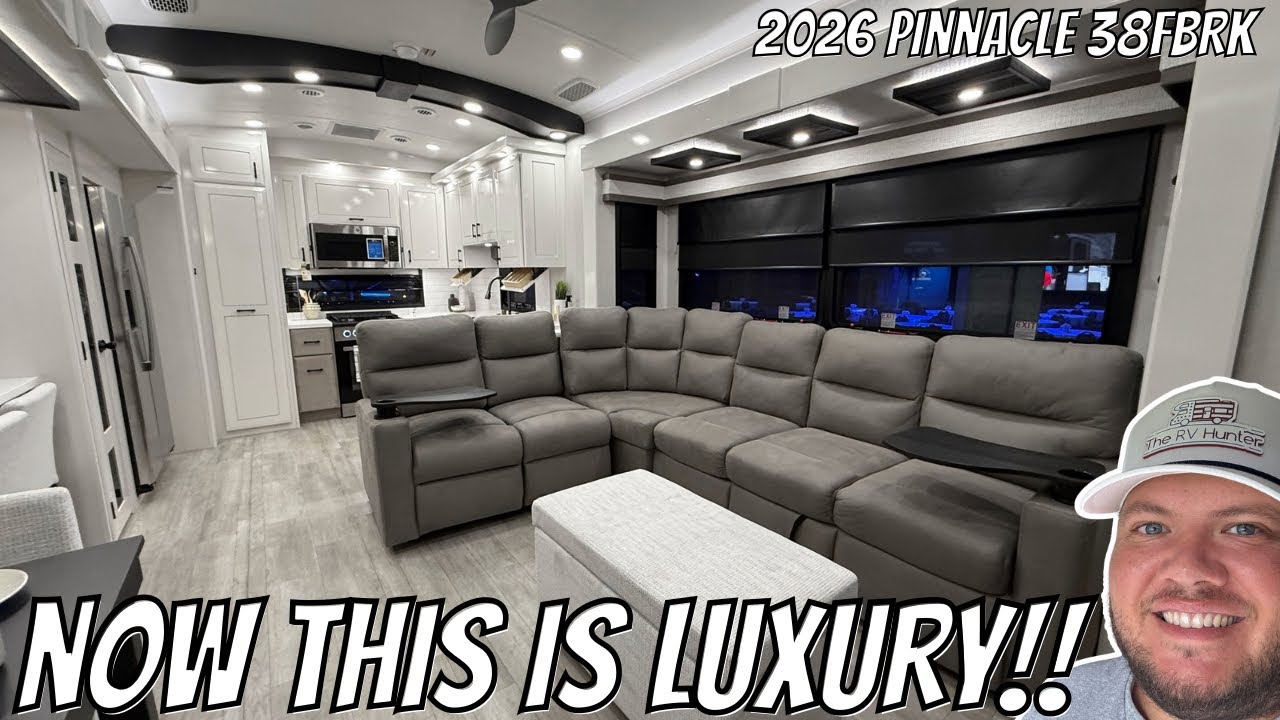 This is FANCYYY! 2026 Pinnacle 38FBRK | Front Bath Rear Kitchen