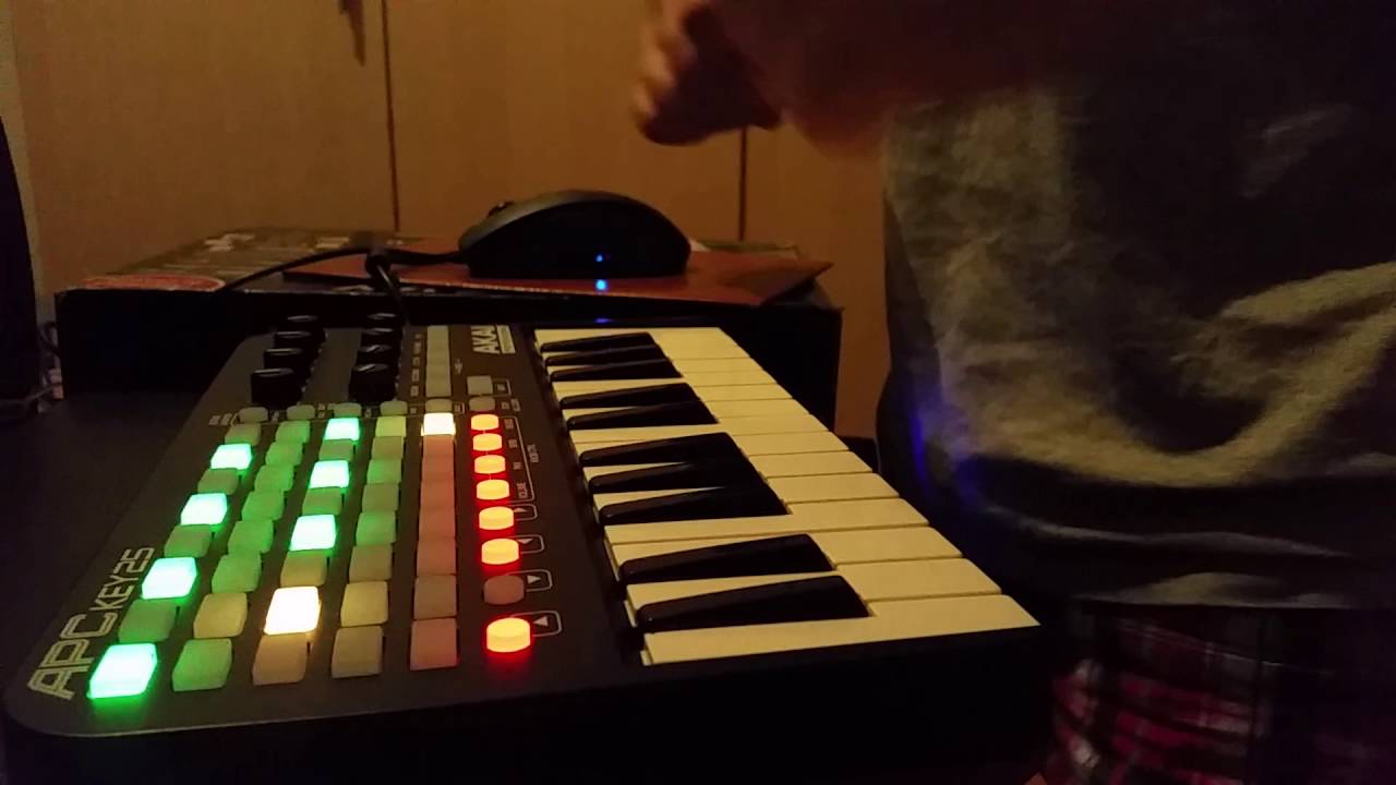 Akai APC Key 25 Ableton Live techno jam