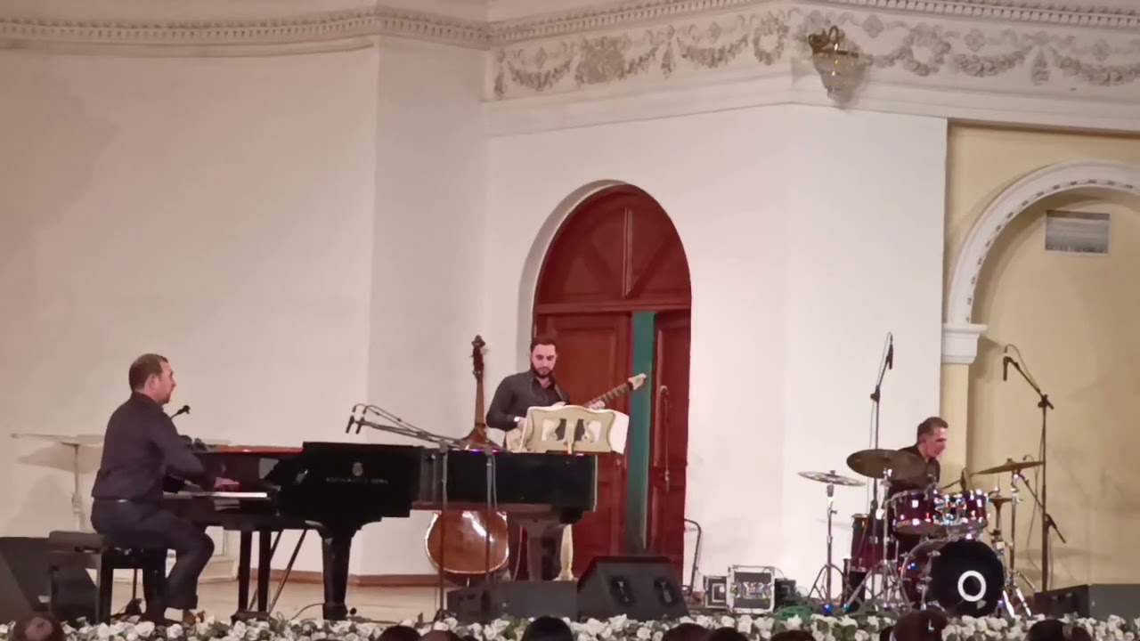 Emil Əfrasiyab . Fantaziya -Vaqif Mustafazadə 