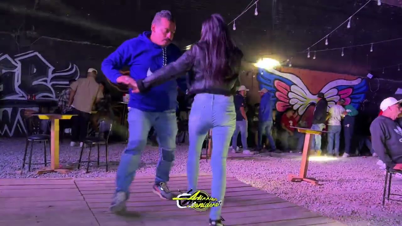ESTEREO ROLAS DESDE EL ARSE WINGS FESTEJANDO A JOSE VAZQUEZ SONIDO IMPERIO