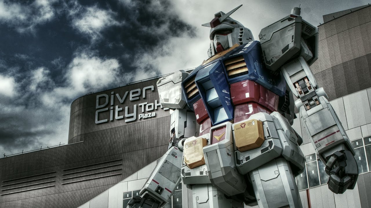 Life-size GUNDAM returned to Odaiba. The exterior has finished.
