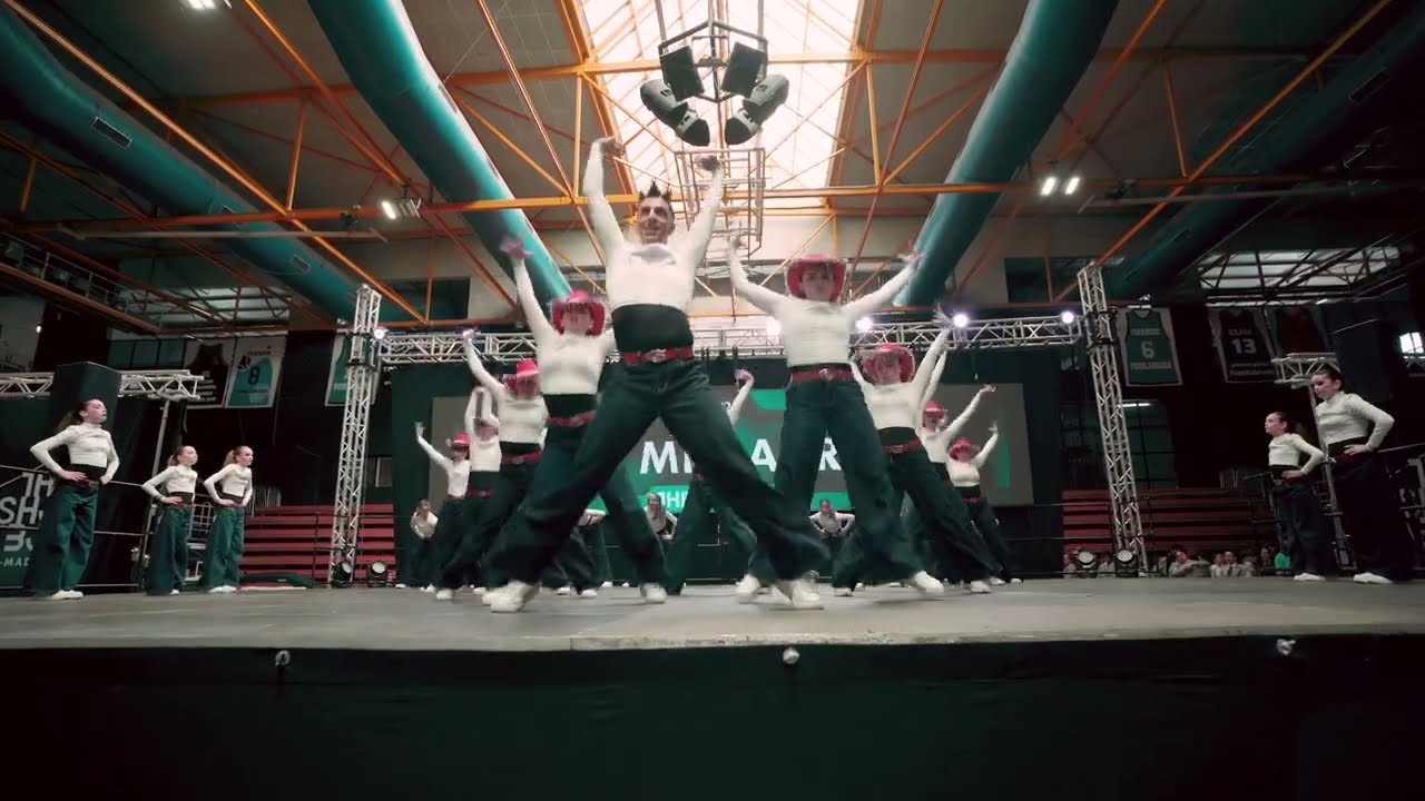 J.V.I MEGACREW