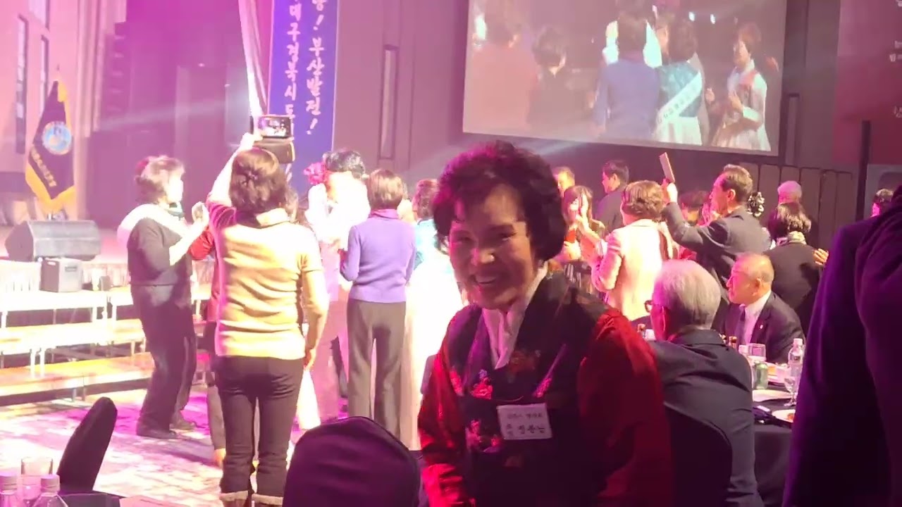남자라는 이유로 (조항조) 2/23 부산서면 롯데 호텔 공연모습 (참석자 오성택 제공)