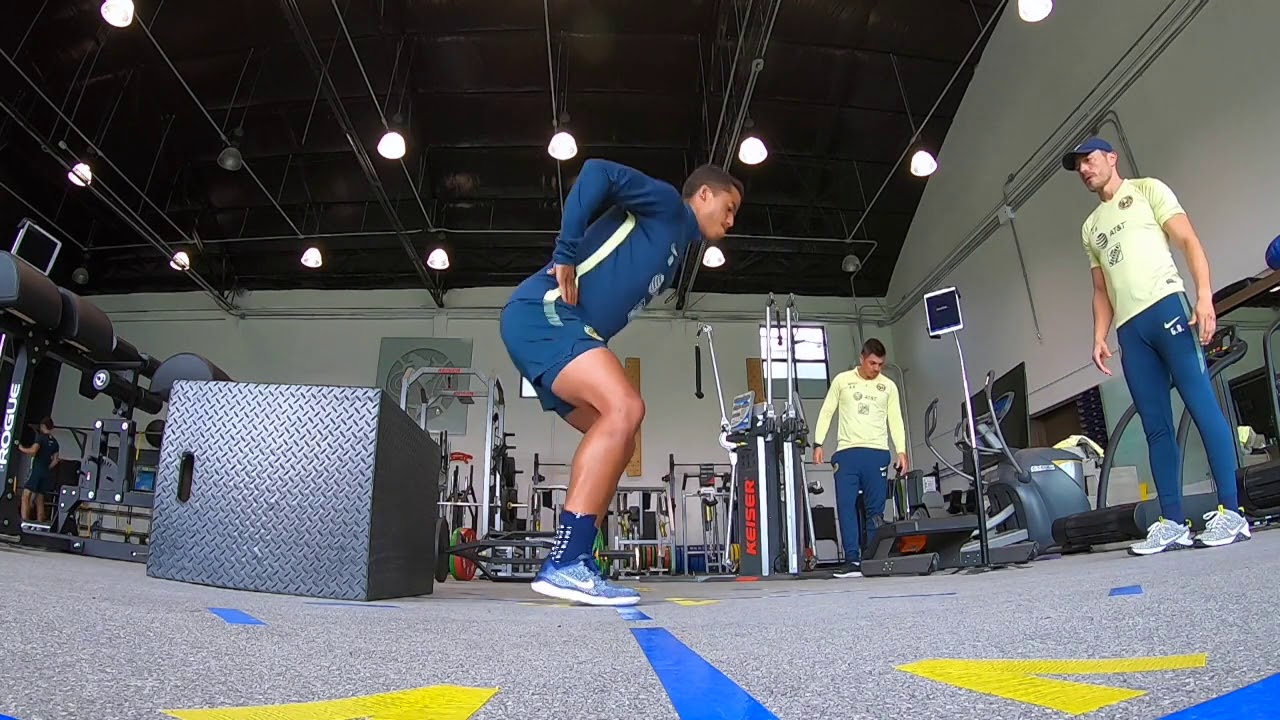 Entrenamiento con Giovani Dos Santos del Club America