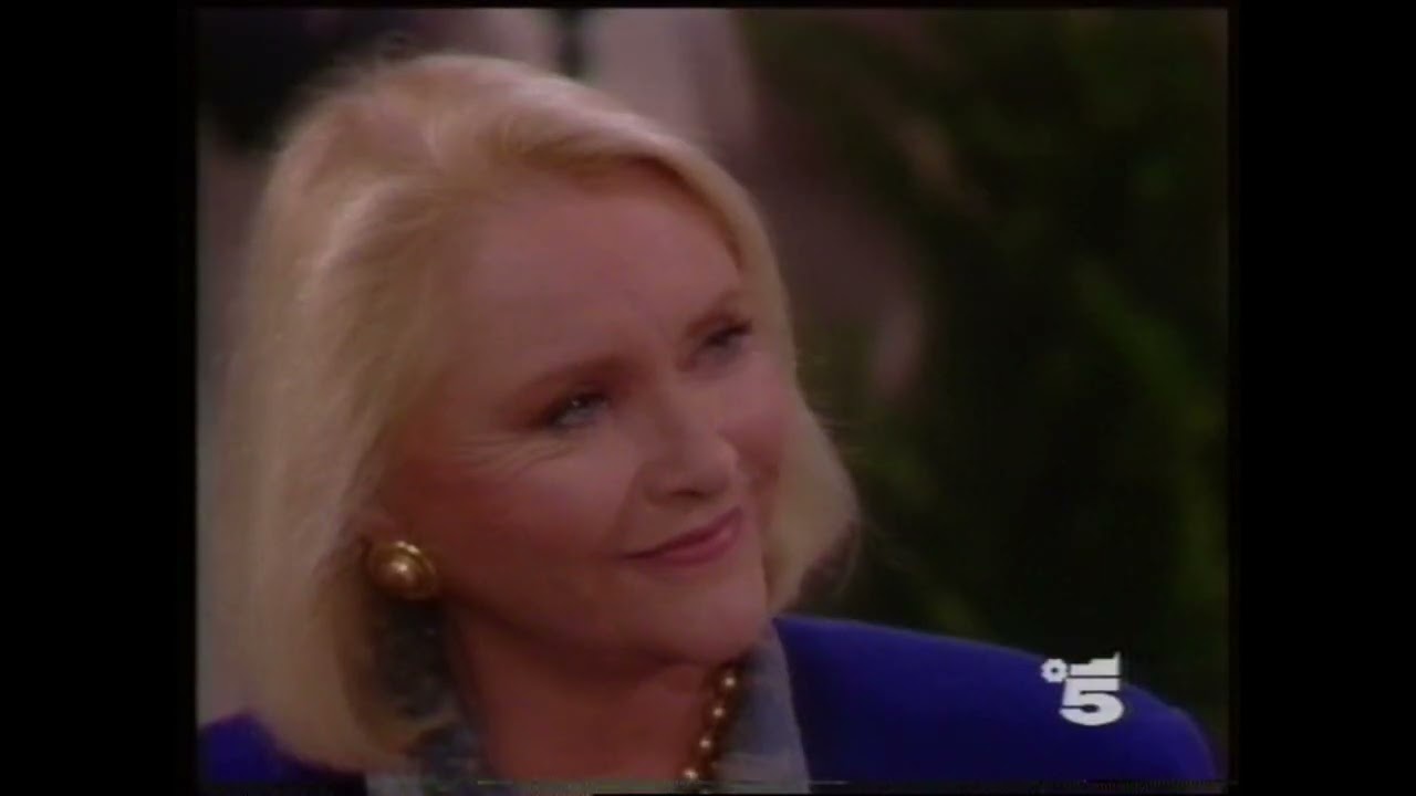 Stephanie assiste al riavvicinamento tra Ridge e Brooke