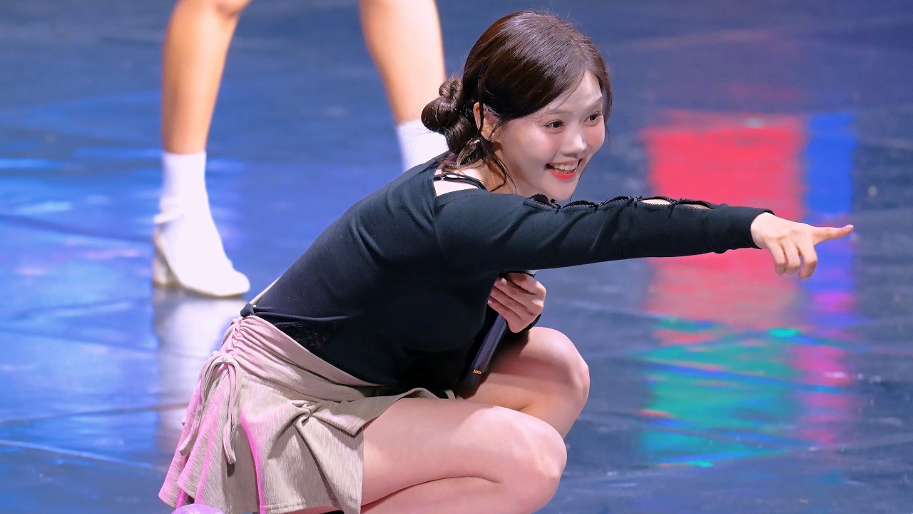 오마이걸 효정 Full직캠 / 251001 공주대학교 예산캠퍼스 축제 / 