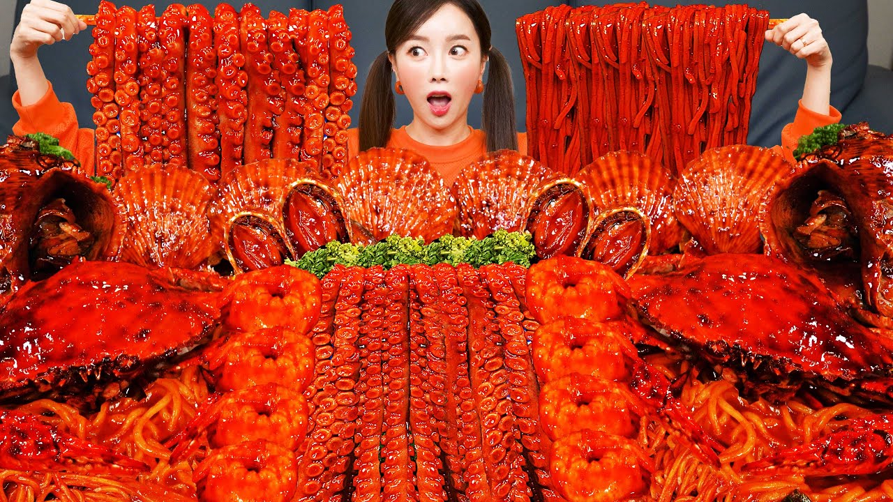 [Mukbang ASMR] SPICY 🔥 Octopus Legs 🐙 Seafood Stir-Fried Jjamppong Buldak Noodles Recipe Ssoyoung