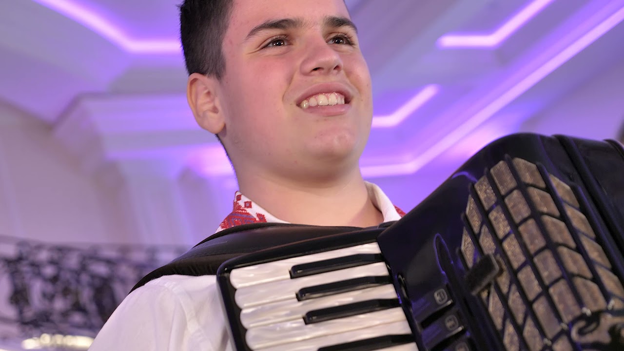 DANIEL BABESCU & DORU ȚĂRANU -  Brâuri ca la gugulani