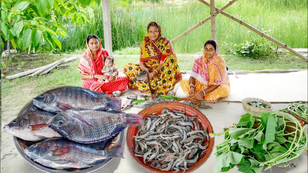 বড়ো বড়ো সাইজের তেলাপিয়া মাছের তেলঝাল সাথে চিংড়ি মাছ দিয়ে লাউশাক রান্না আর সাত রকম শাক ভাজা