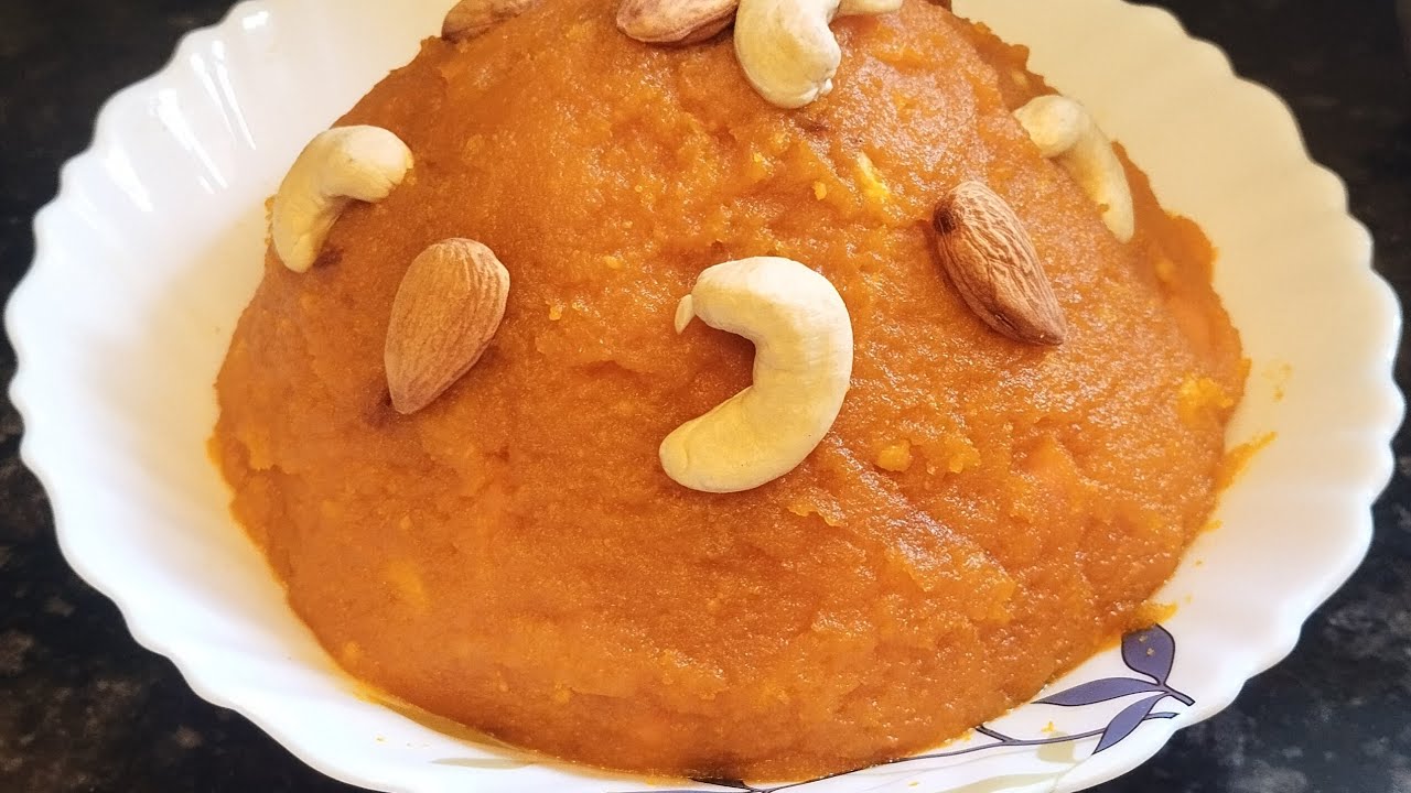 গাজরের হালুয়া রেসিপি ,বাড়িতে থাকা উপকরণ দিয়ে খুব সহজেই এই হালুয়া টা তৈরি করে নিতে পারেন। 