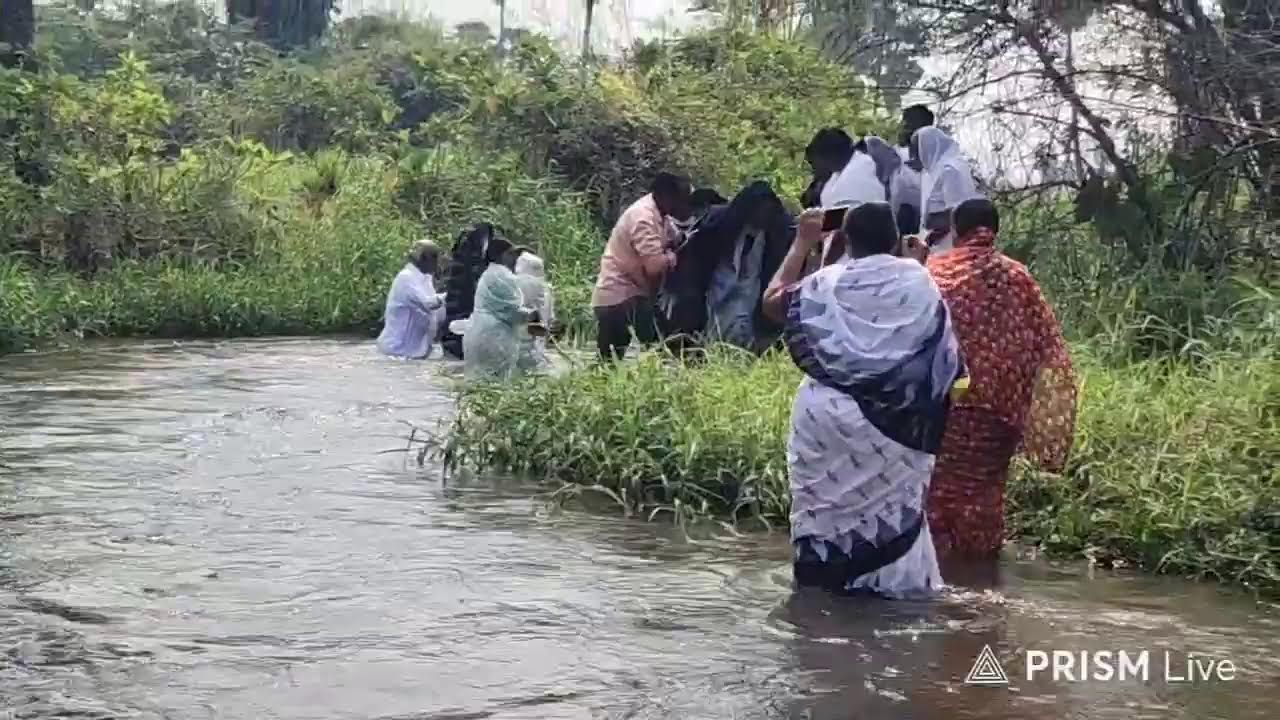 Jerushalem prayer house piduguralla (indhirammacolny)  bro Nehemiah uncle baptismlu estunnaru