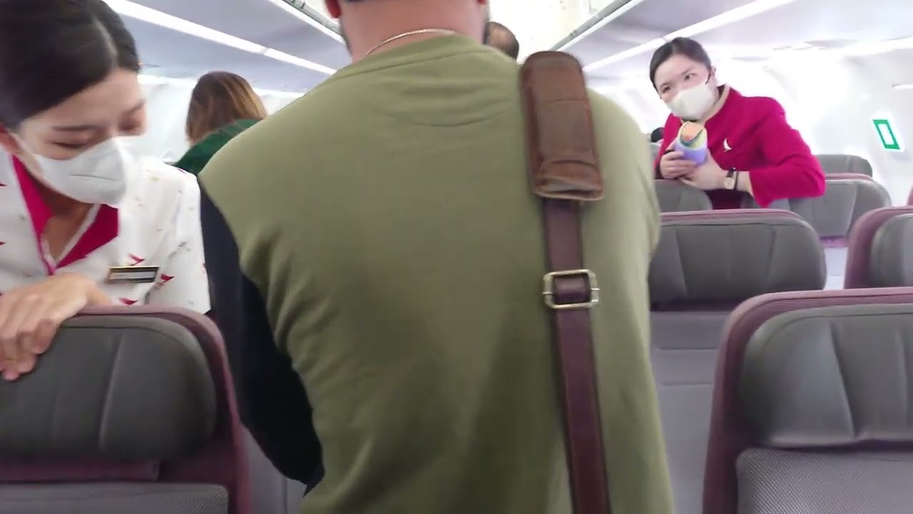 國泰飛日本福岡 Airbus A321neo 經濟艙Exit Row座位 legroom是怎樣?