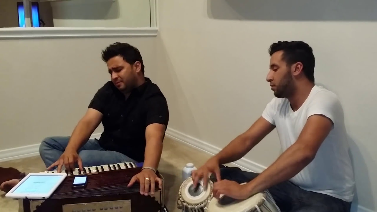 Haroon Sarwari Joz Goroye Maikashaan جز گروهی می کشان