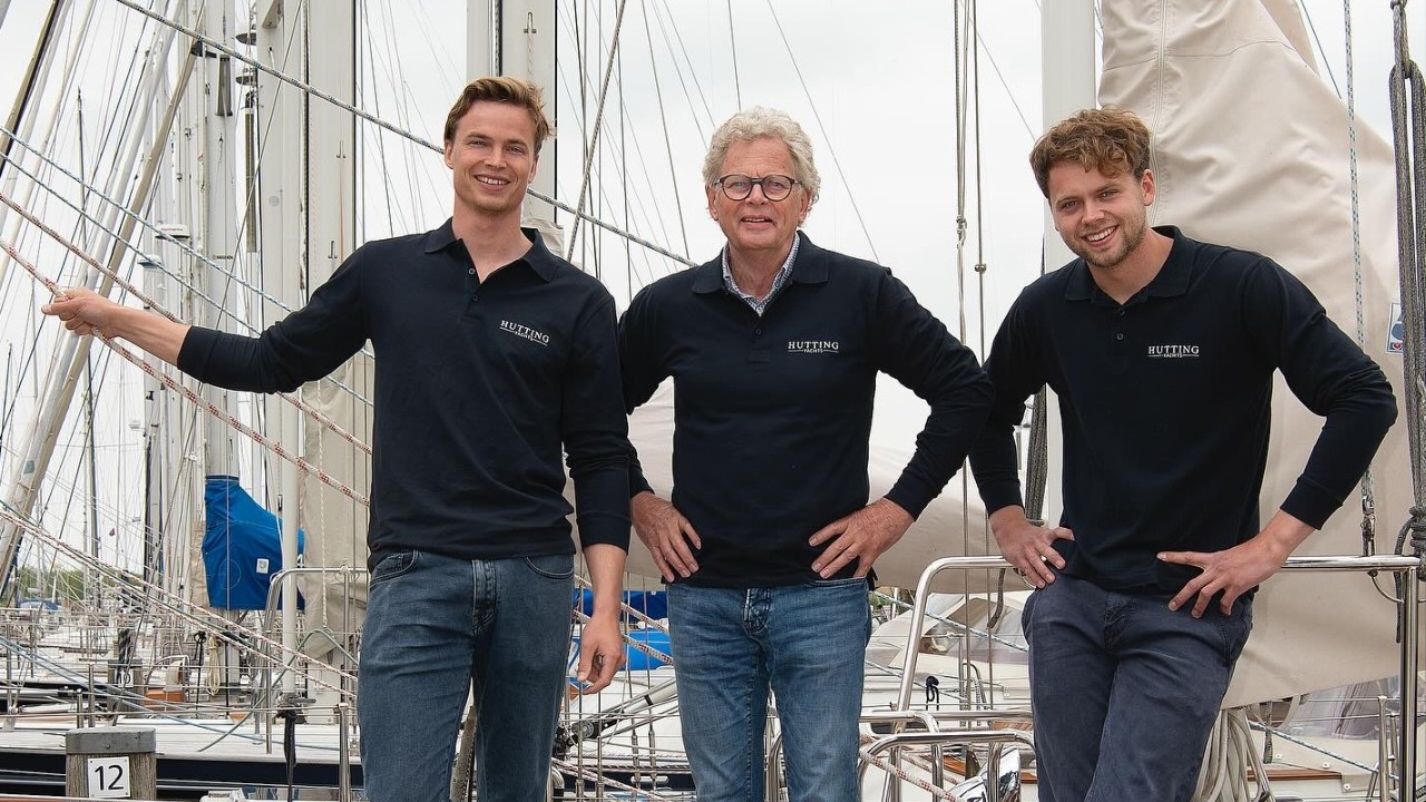 Full tour of Hutting Yachts shipyard | Experts in refit, maintenance and building of classic yachts