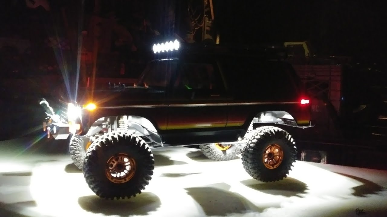 Traxxas TRX4 Bronco,Rock-Light install,with separate On/Off switch